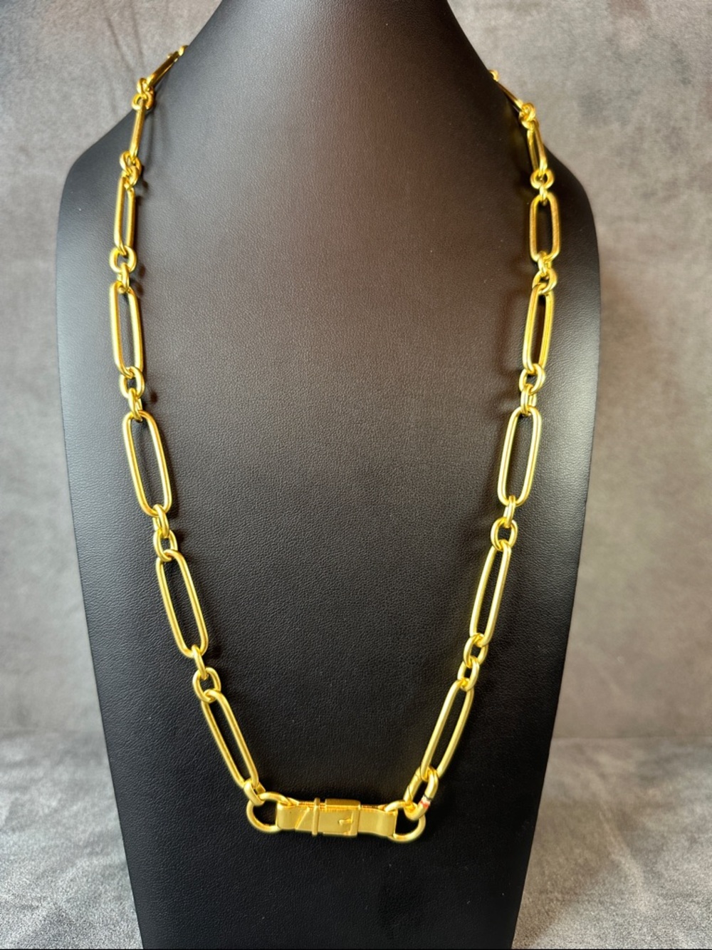 Clair. V Convertible Gold Link Chain Necklace - Women Jewelry